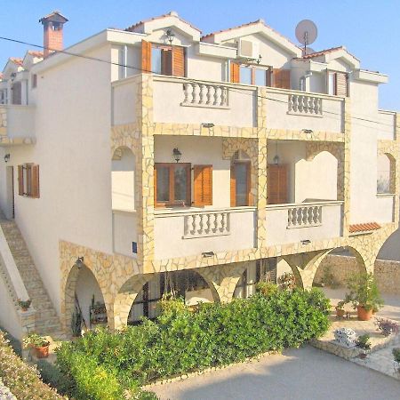 Apartments Villa Estella Srima Buitenkant foto